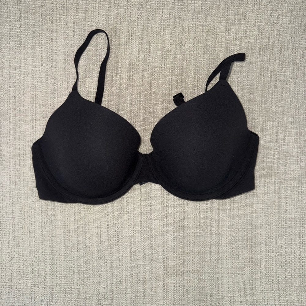 SKIMS Fits Everybody T-Shirt Bra